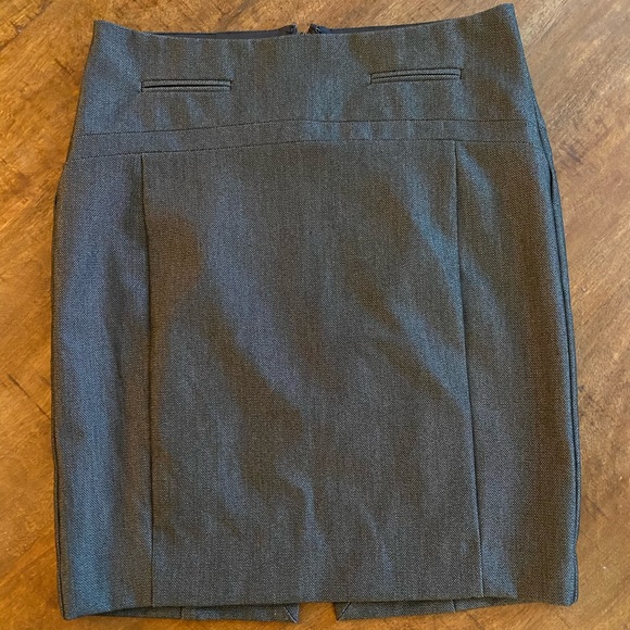 ‼️EXPRESS SKIRT‼️ - Picture 1 of 6